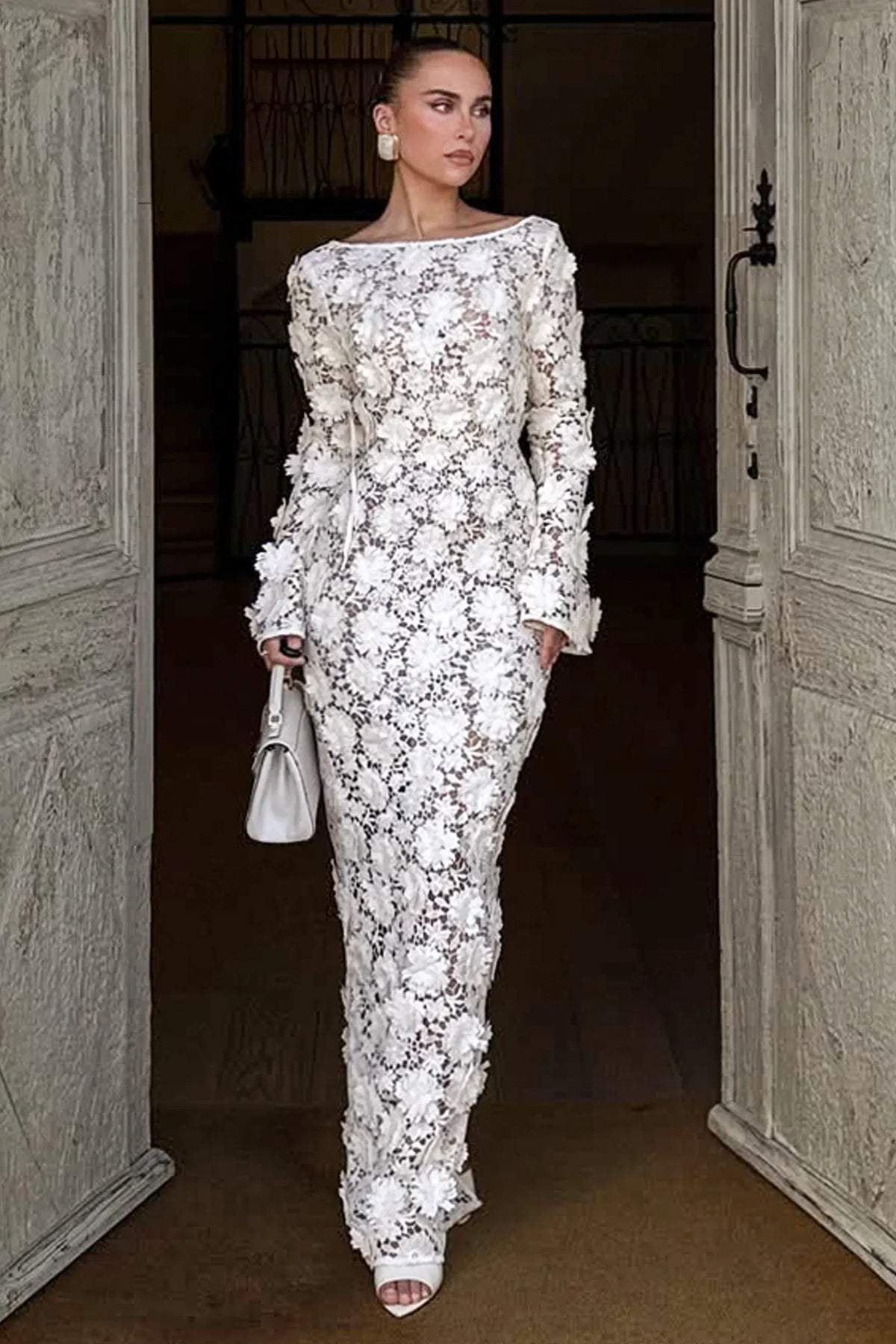 Viper | Cream Lace Long-Sleeve Maxi Dress